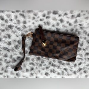 Checkered Brown Wristlet
